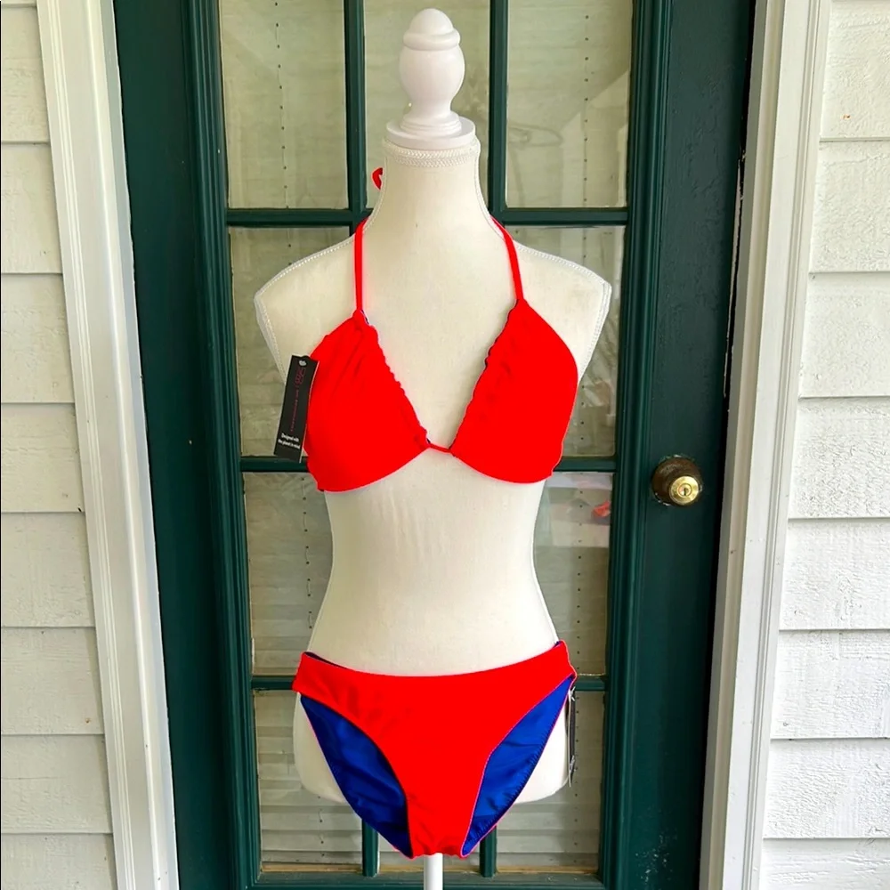 No Boundaries NWT Red & Blue Reversible Triangle Bikini Top